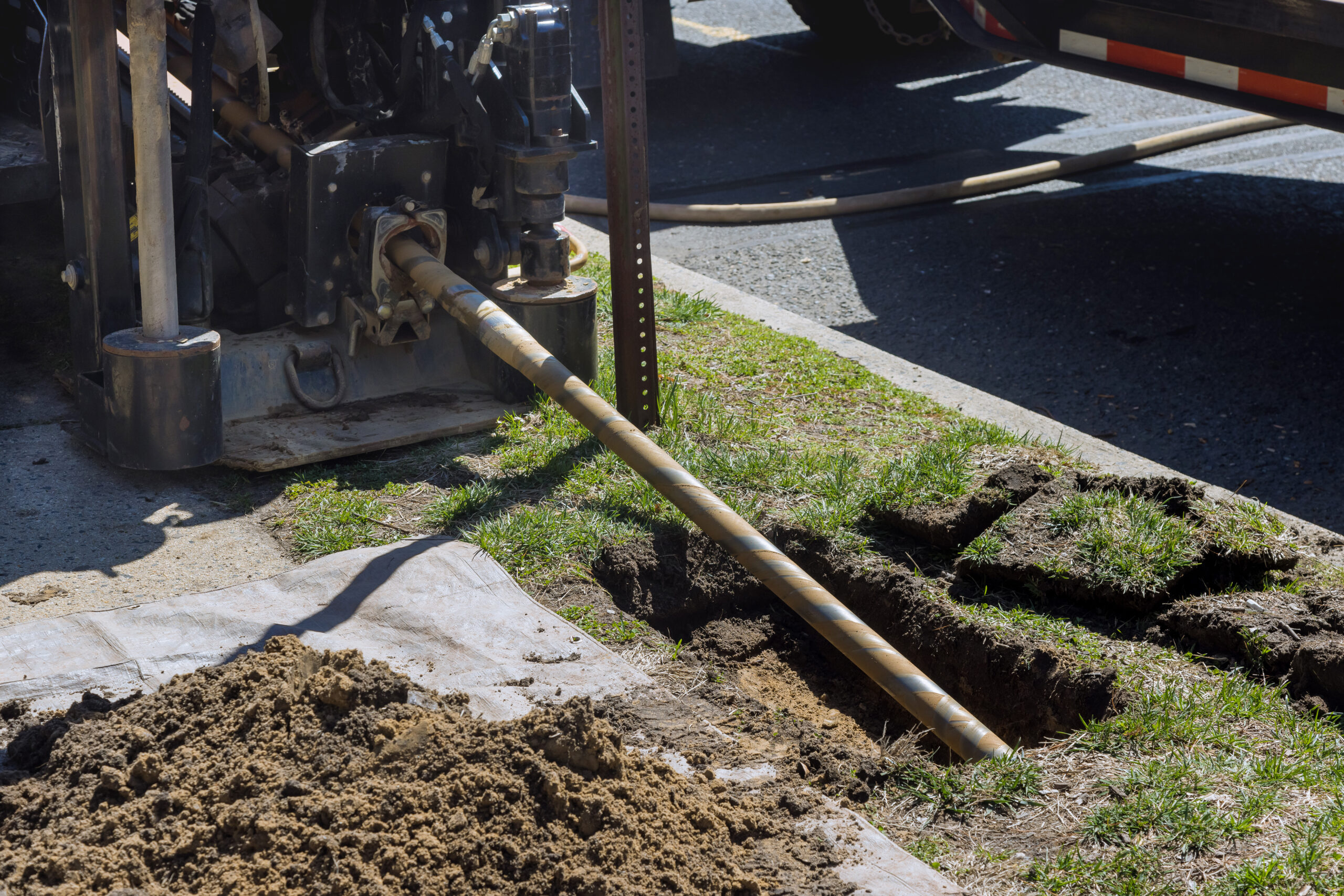 Fiber optic construction subcontractor